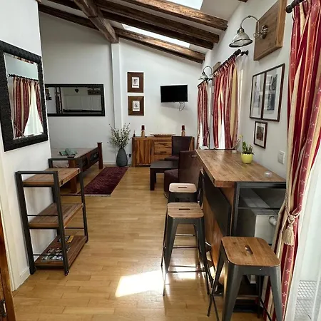 פראג Apartment Old Town City Centre -Soukenicka St.-Quiet-Cosy מראה חיצוני תמונה